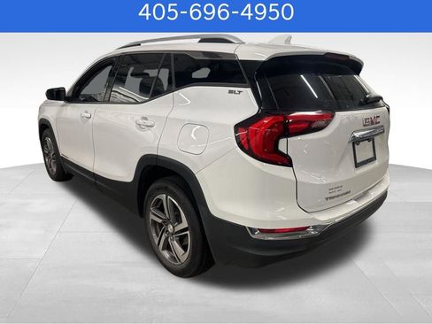 Used 2021 GMC Terrain SLT FWD image 8