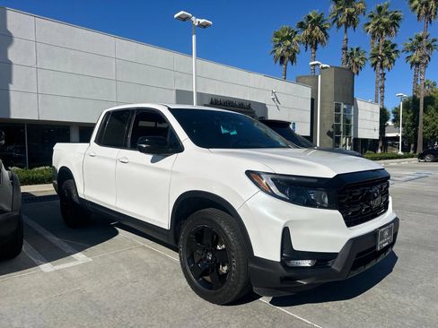 Used 2024 Honda Ridgeline Black Edition image 2
