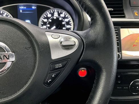 Used 2019 Nissan Sentra SV image 18