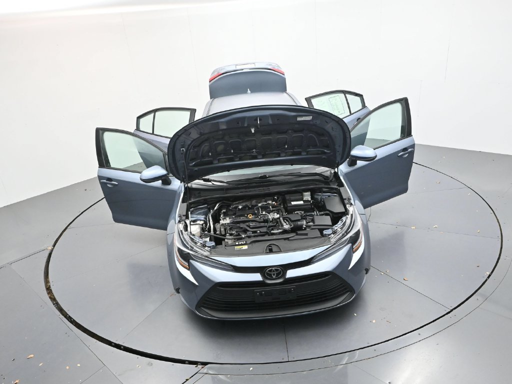 Used 2023 Toyota Corolla LE FWD image 32