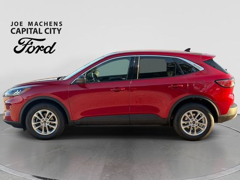 Used 2022 Ford Escape SE w/ Convenience Package AWD/4WD image 8