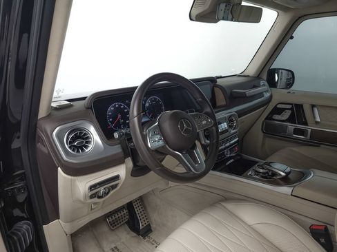 Used 2024 Mercedes-Benz G 550 image 9