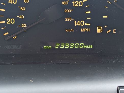 Used 1994 Lexus ES 330 4dr Sedan Auto image 24