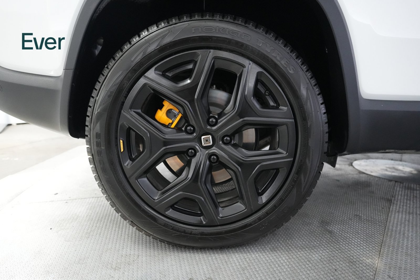Used 2023 Rivian R1S Adventure Quad AWD/4WD image 9