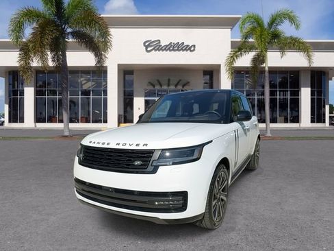 Used 2023 Land Rover Range Rover SE AWD/4WD image 5