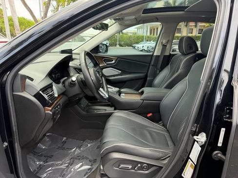 Certified 2024 Acura RDX SH-AWD w/ Advance Package image 12