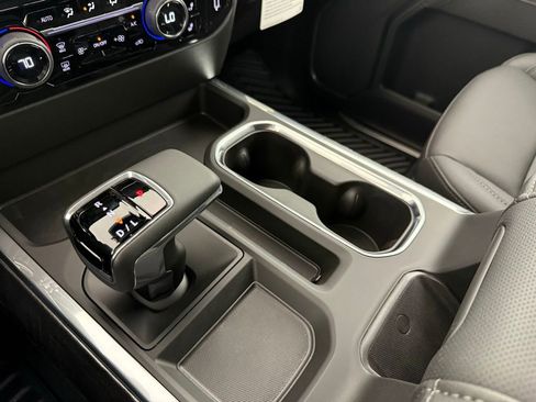New 2026 Chevrolet Silverado 1500 LTZ w/ LTZ Convenience Package II AWD/4WD image 30