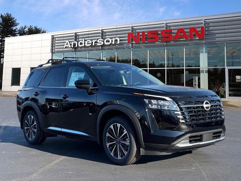 New 2026 Nissan Pathfinder Platinum image 1