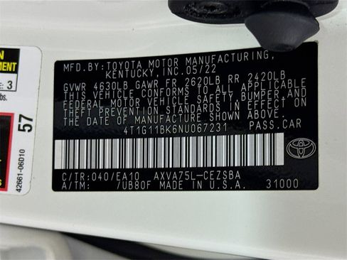Certified 2022 Toyota Camry SE image 34
