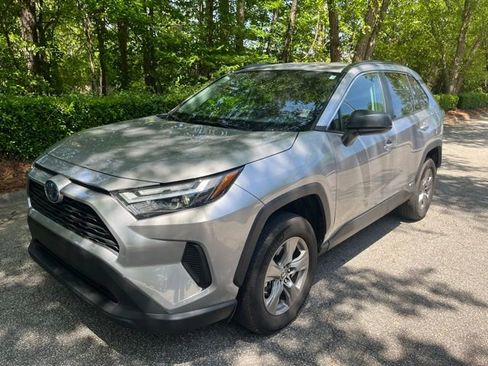 Used 2023 Toyota RAV4 LE AWD/4WD image 1