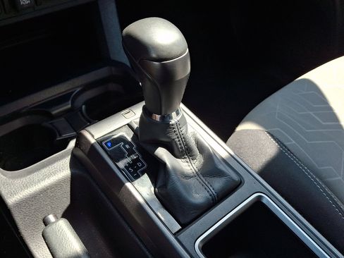 Used 2023 Toyota Tacoma TRD Off-Road AWD/4WD image 14