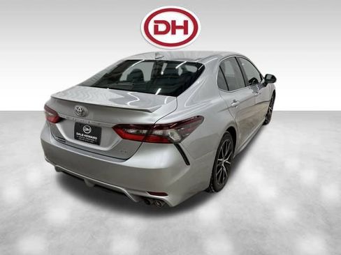 Used 2023 Toyota Camry SE image 13
