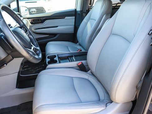 Used 2023 Honda Odyssey Touring image 21