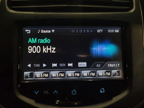 Used 2016 Chevrolet Trax LS AWD/4WD image 25