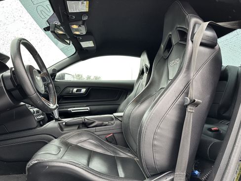 Used 2019 Ford Mustang Premium w/ Ecoboost Performance Package image 11