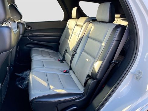 Used 2023 Dodge Durango GT image 24