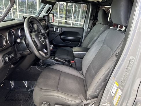 Used 2018 Jeep Wrangler Unlimited Sport S image 15