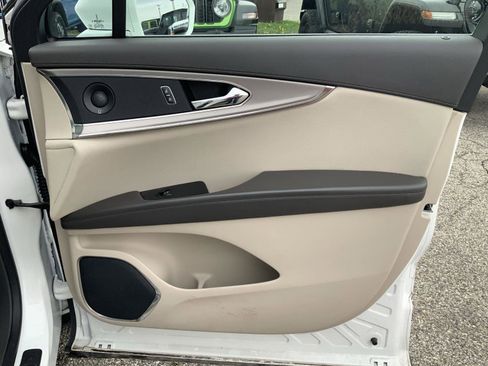 Used 2020 Lincoln Nautilus Reserve image 63