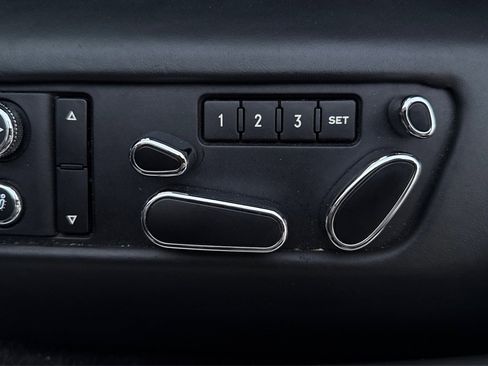 Used 2006 Bentley Flying Spur Flying Spur image 23