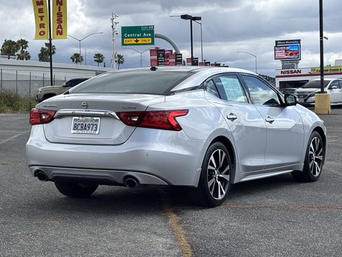 Used 2017 Nissan Maxima Platinum FWD image 3