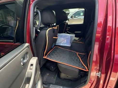 Used 2023 Nissan Frontier PRO-4X w/ Pro Convenience Package AWD/4WD image 55