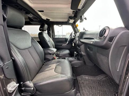 Used 2016 Jeep Wrangler Sport image 29