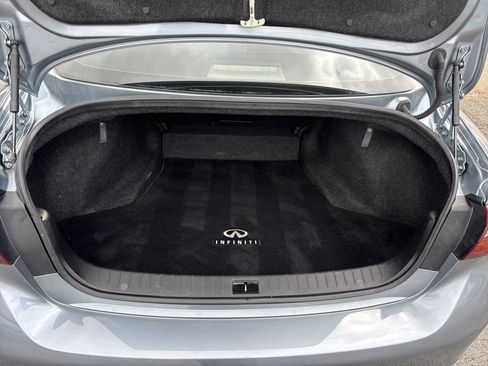 Used 2018 INFINITI Q50 Luxe w/ Essential Package (3.0T Luxe) image 18