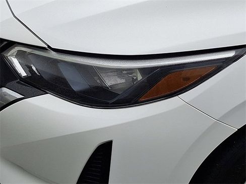 Used 2024 Nissan Sentra S image 29
