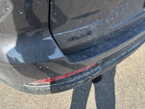 Used 2023 Jeep Grand Cherokee Altitude image 14