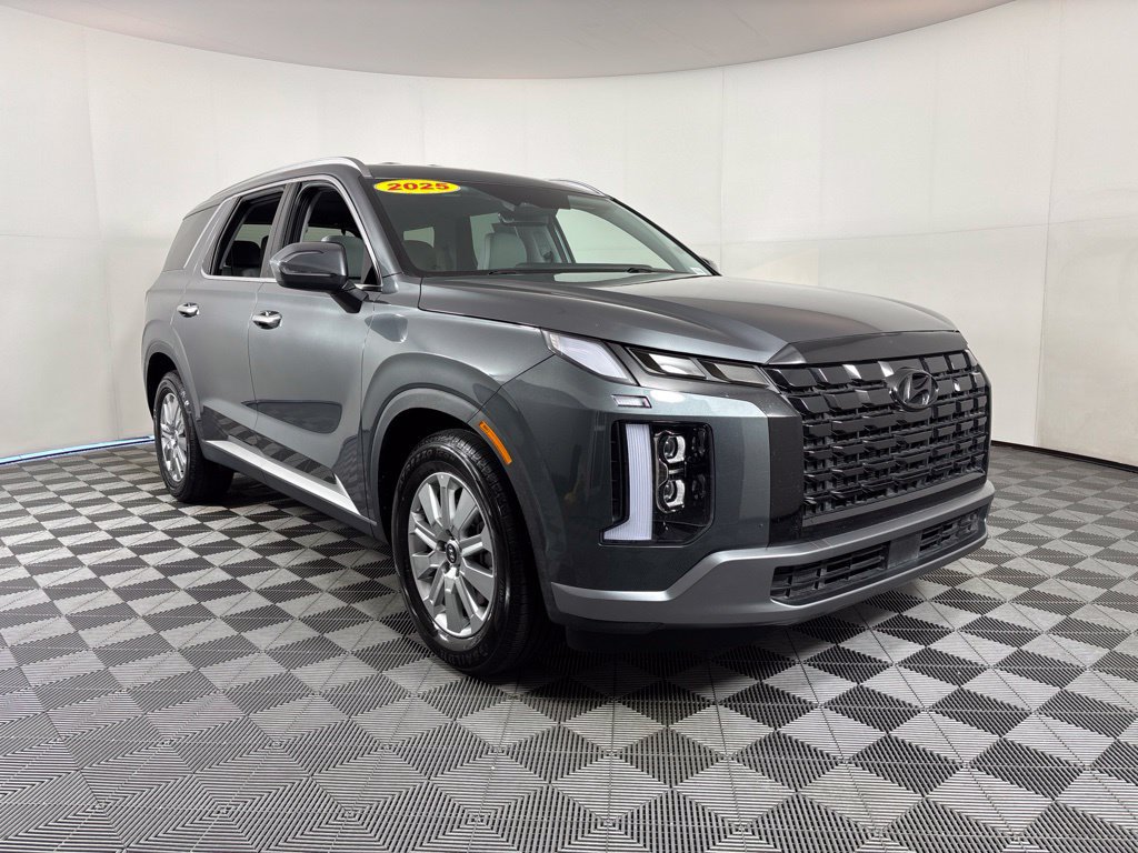 Used 2025 Hyundai Palisade SEL AWD/4WD image 17