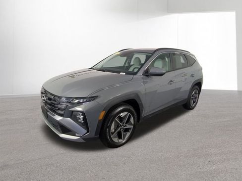 Used 2025 Hyundai Tucson SEL AWD/4WD image 11