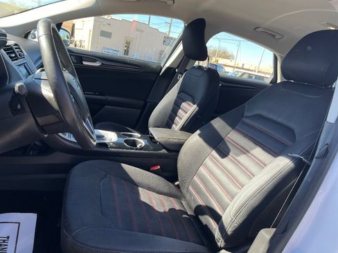 Used 2013 Ford Fusion SE image 23