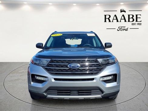 Certified 2023 Ford Explorer XLT w/ Equipment Group 202A AWD/4WD image 2