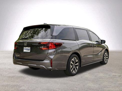 Used 2026 Honda Odyssey EX-L image 9