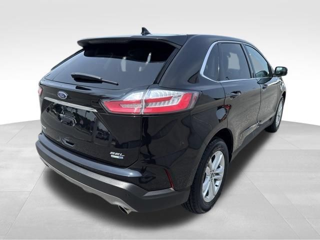 Used 2019 Ford Edge SEL w/ Equipment Group 201A AWD/4WD image 9