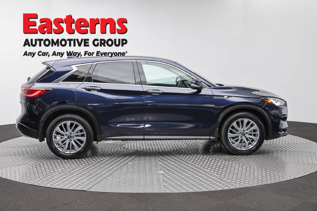 Used 2023 INFINITI QX50 Pure AWD/4WD image 5