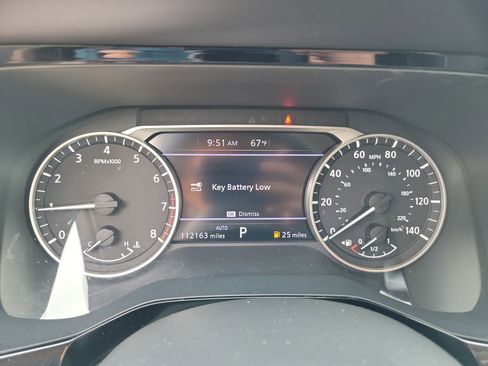 Used 2022 Nissan Pathfinder SV w/ SV Premium Package image 19