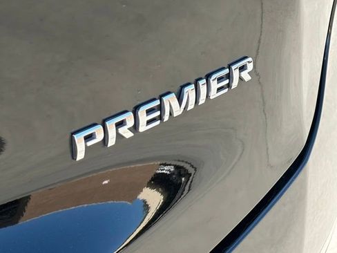 Used 2022 Chevrolet Blazer Premier w/ Enhanced Convenience Package image 8