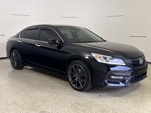 Used 2017 Honda Accord EX-L image 7