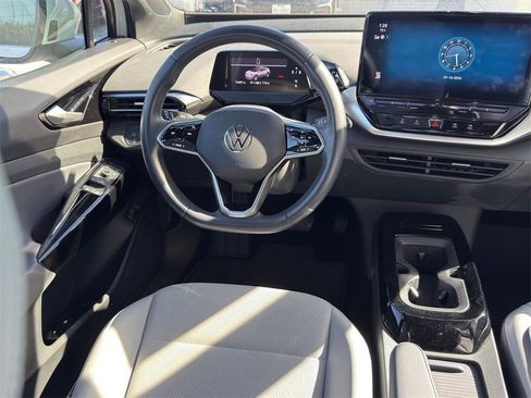 Used 2022 Volkswagen ID.4 Pro S image 24