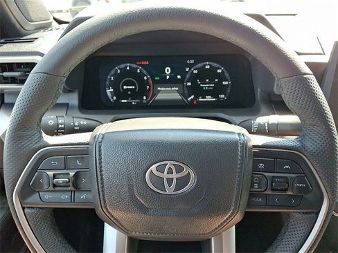 New 2025 Toyota Tacoma TRD Off-Road image 8