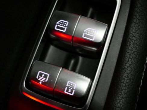 Used 2014 Mercedes-Benz S 550 Sedan image 26