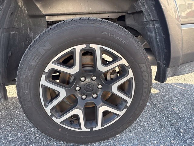 Used 2026 RAM 1500 Laramie AWD/4WD image 12