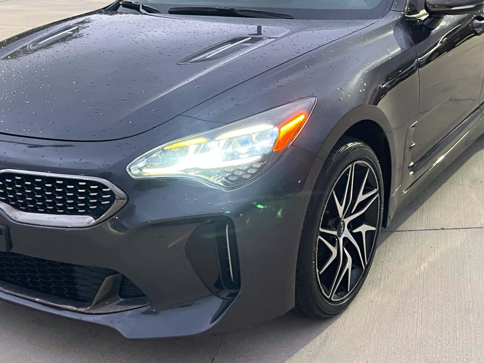 Used 2023 Kia Stinger GT-Line AWD/4WD image 4