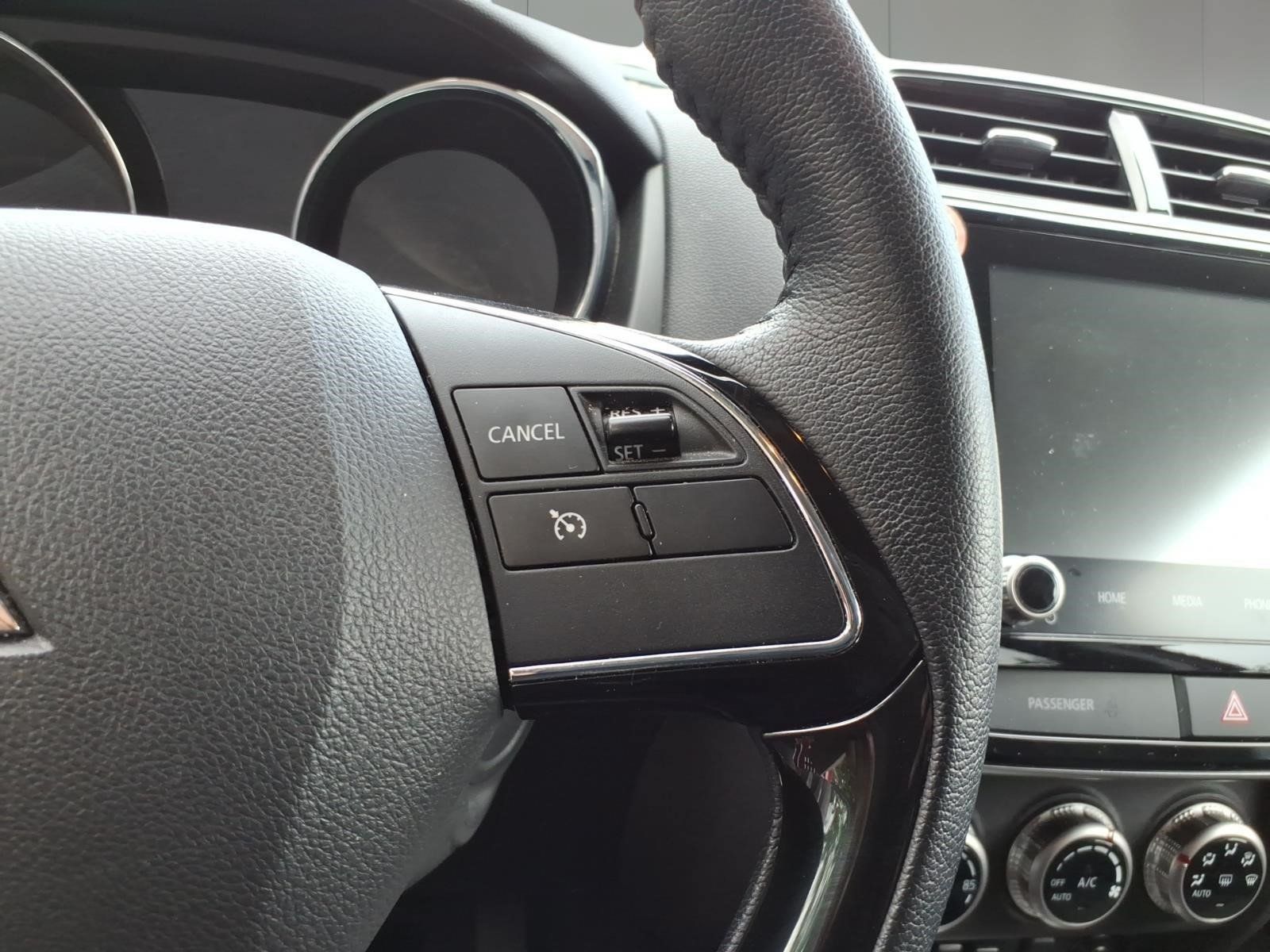 Used 2025 Mitsubishi Outlander Sport SE AWD/4WD image 14