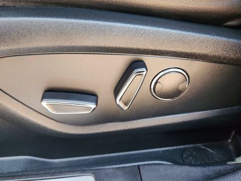 Used 2017 Lincoln MKC Premiere FWD image 15