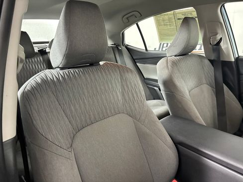 Used 2026 Toyota Camry LE FWD image 27