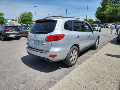 Used 2009 Hyundai Santa Fe Limited FWD image 5