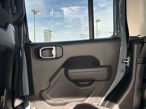 New 2026 Jeep Gladiator Mojave AWD/4WD image 29