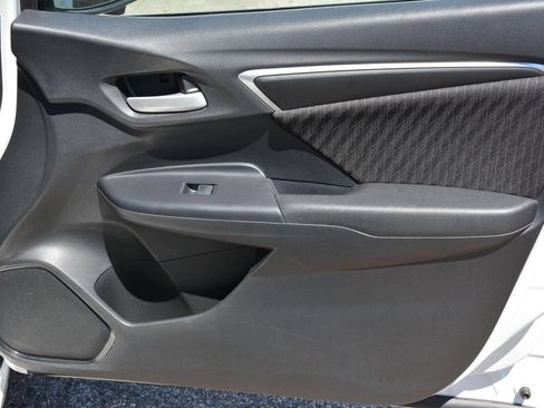 Used 2018 Honda Fit EX image 21